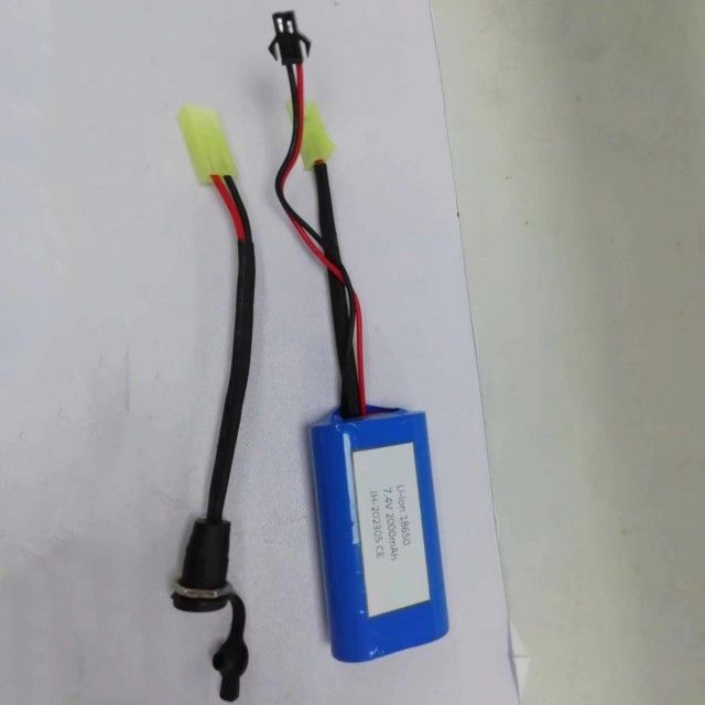 แบตเตอรี่ Li-Ion Pack 18650 แบบสั่งเอง 2 เซลล์ในชุด พร้อมเครื่องเชื่อมกระบอก DC5521 หญิง