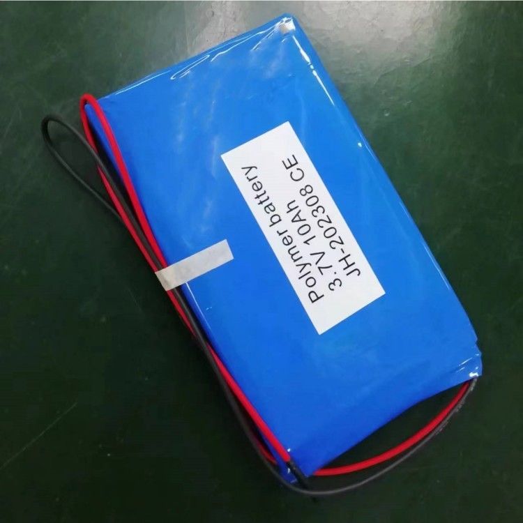 3.7V 10Ah แบตเตอรี่พอลิเมอร์ แพ็ค 37Wh 5A อัตรา 6767100-1C 1S2P สําหรับอุปกรณ์ติดตาม