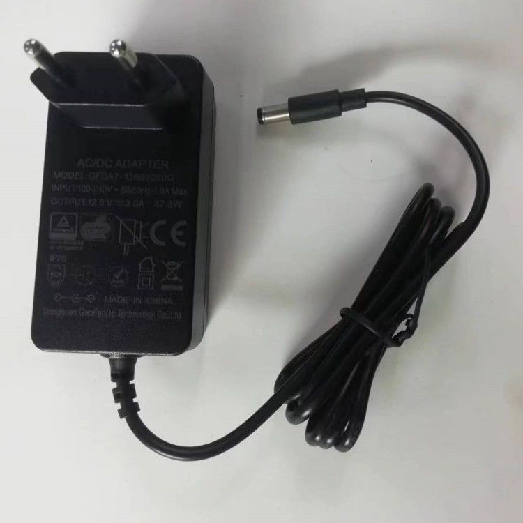 12.6v 3a แอค Dc แอดป์เตอร์ชาร์จ เครื่องพับแบบสแตนดาร์ทยุโรป Dc5.5x2.1mm เพศชาย