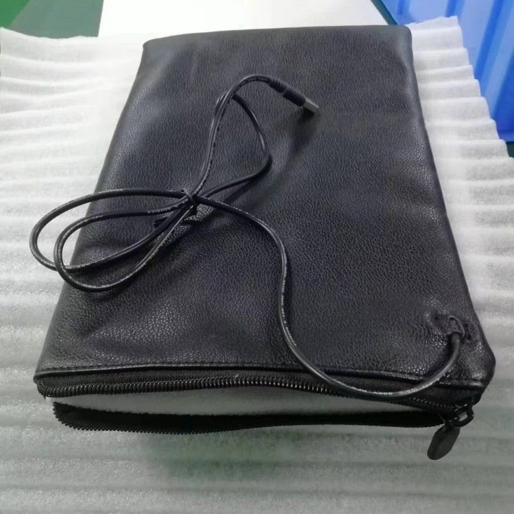 ขนาด 30x20cm กระเป๋าสะพายความร้อนตามสั่ง พร้อมปุ่ม USB สําหรับนม Nacho ของชีส