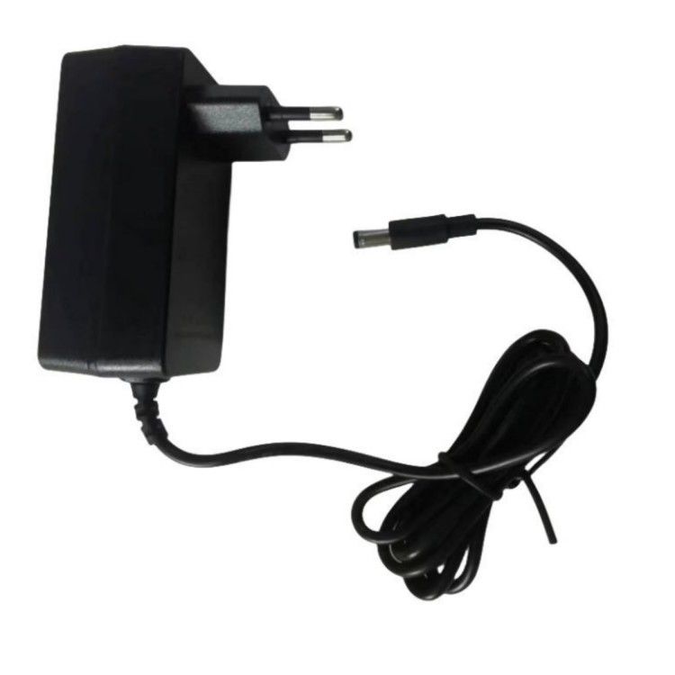 CE 12.6 V 2A ชาร์เจอร์ EU Plug DC5521 เครื่องเชื่อมท่อ สําหรับใช้แบตเตอรี่ 12V