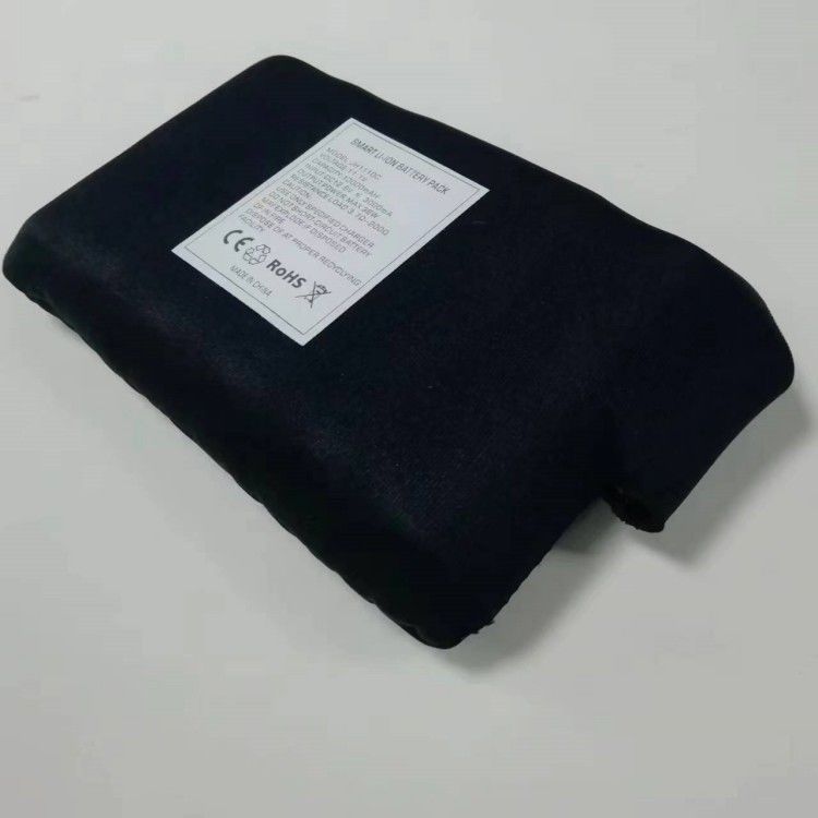 เสื้อผ้าที่อบอุ่นในฤดูหนาว แบตเตอรี่ 7.4V 12V 10000mAh หัวชาร์จ DC สีดํา