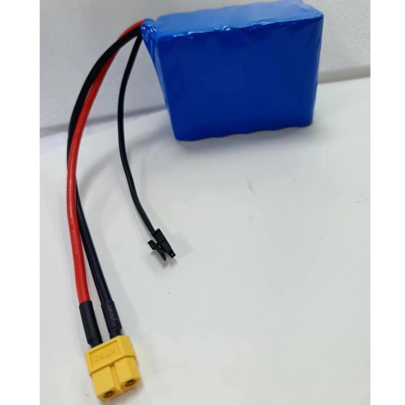แบตเตอรี่ที่กําหนดเอง 18.5V 7500mAh 5S3P 18650 แบตเตอรี่ Li Ion พร้อมเครื่องเชื่อม BMS XT60