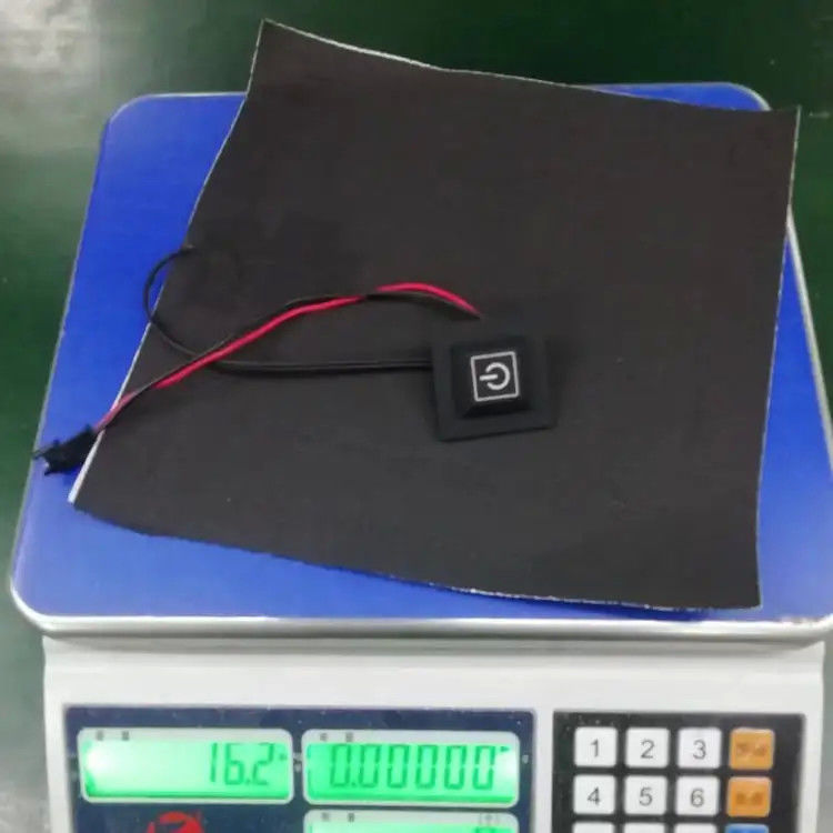 เสื้อผ้าที่กําหนดเอง พัดความร้อน ขนาด 20x20cm 3.7V ด้วย SM 2Pin Plug